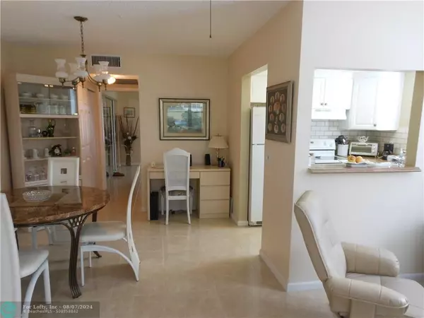 Deerfield Beach, FL 33442,489 TILFORD W  #489