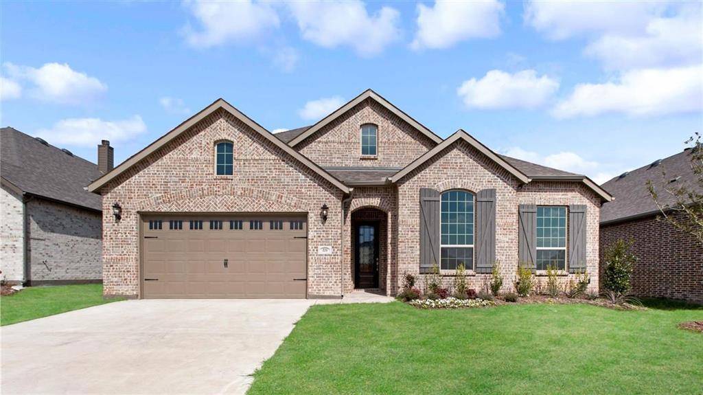 331 Country Meadows Boulevard, Waxahachie, TX 75165