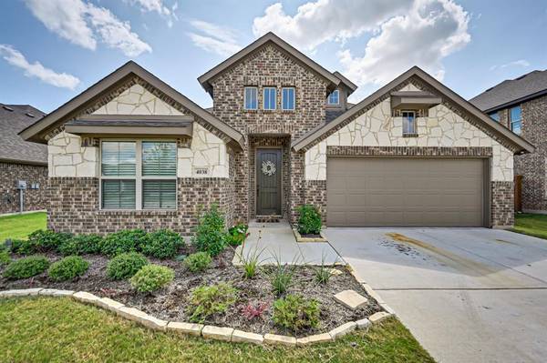 4038 Knightsbridge Lane, Midlothian, TX 76065