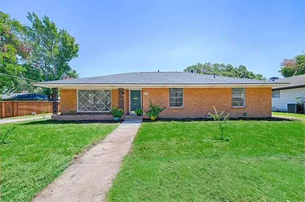 3906 Mobile Drive, Garland, TX 75041