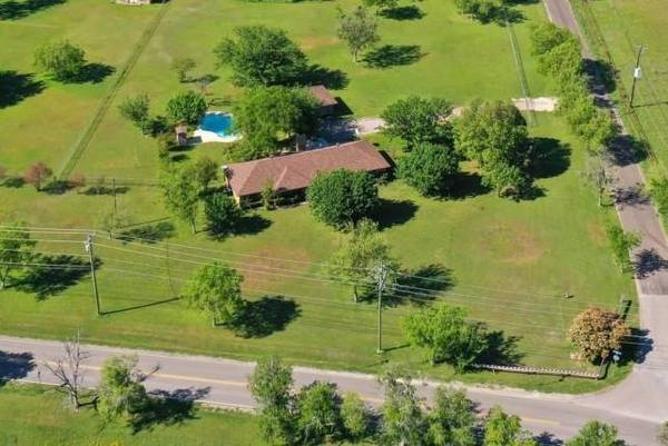 1451 Mcalpin Road,  Midlothian,  TX 76065