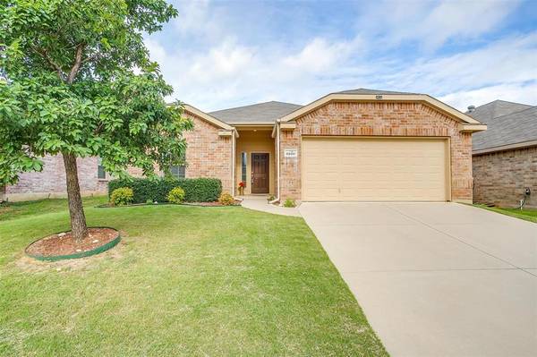 8200 Autumn Creek Trail, Fort Worth, TX 76134