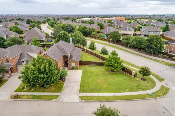 10500 Flat Creek Trail,  Mckinney,  TX 75072