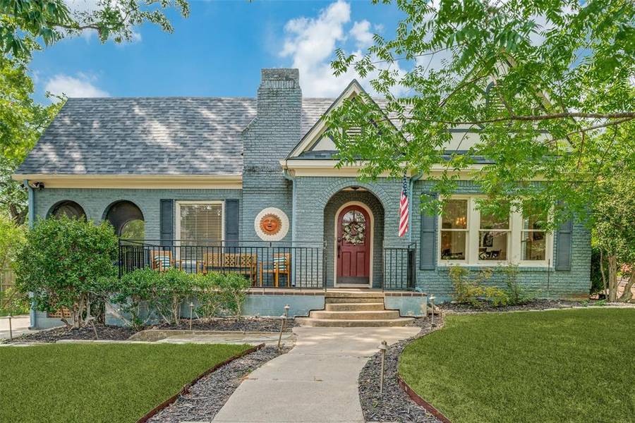 6918 Shook Avenue, Dallas, TX 75214