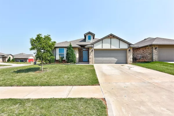 6721 NW 158th Street, Edmond, OK 73013