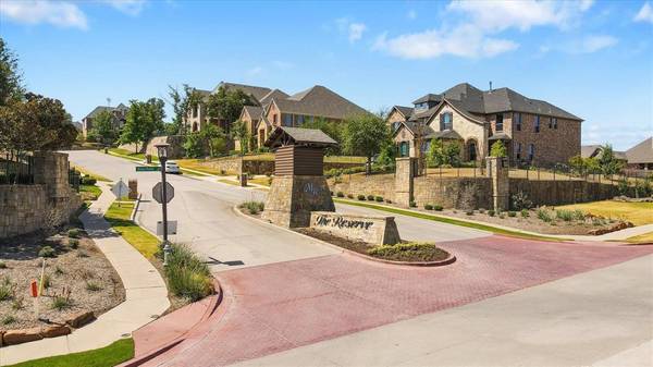 1608 Emerald Knoll Drive, Keller, TX 76248