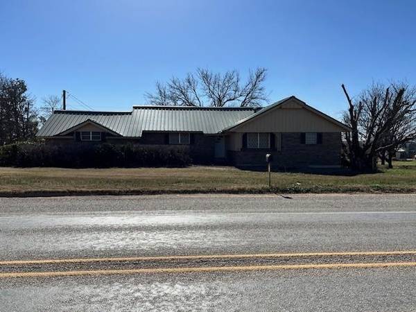 508 E Sammy Baugh Avenue,  Rotan,  TX 79546