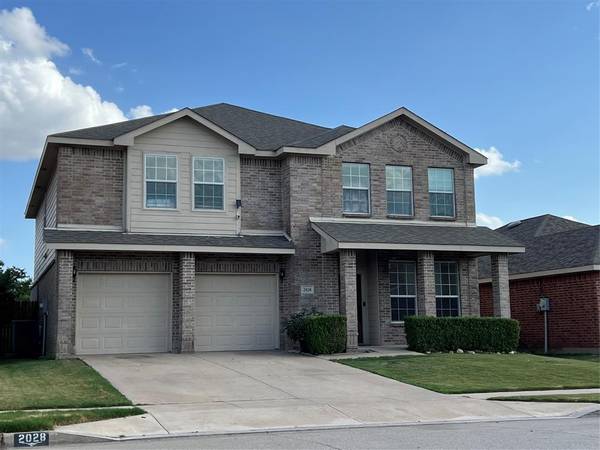 2028 Valley Forge Trail, Fort Worth, TX 76177