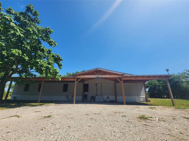 426 County Road 2175, Klondike, TX 75448