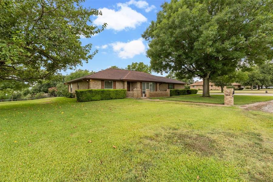 4416 Ridge North Road, Fort Worth, TX 76126