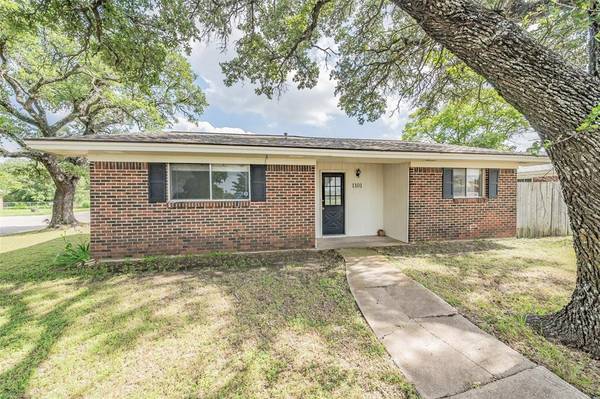 Weatherford, TX 76086,1101 Elmira Street