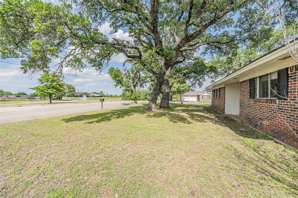 Weatherford, TX 76086,1101 Elmira Street