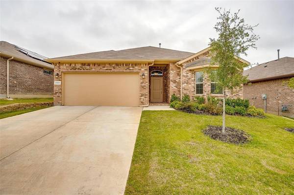 2345 Briscoe Ranch Drive,  Weatherford,  TX 76087