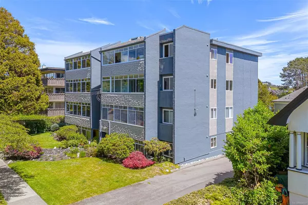 978 Heywood Ave #401, Victoria, BC V8V 2Y4