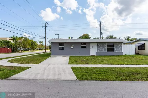 7700 NW 31st St,  Hollywood,  FL 33024