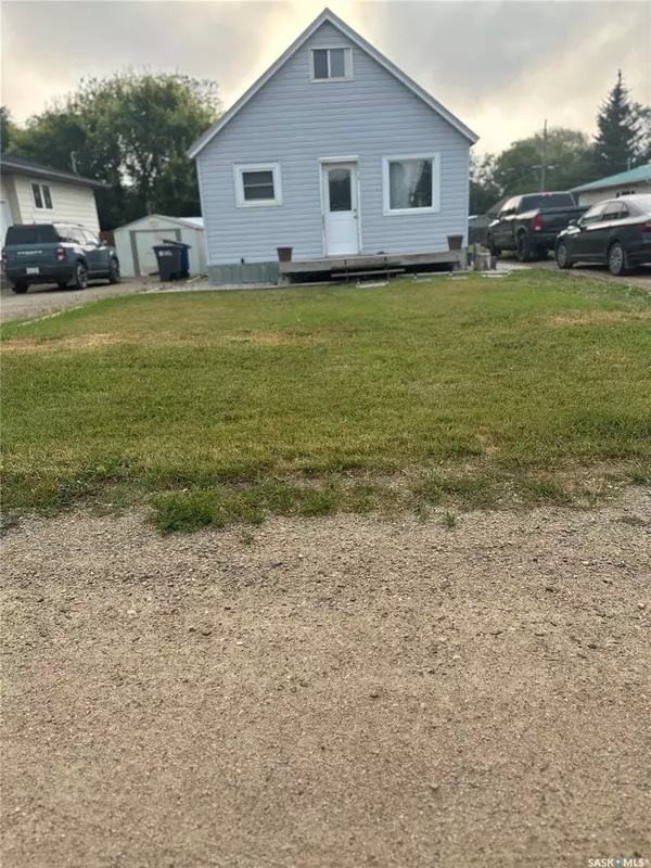 129 ELDER STREET, Pense, SK S0G 3W0