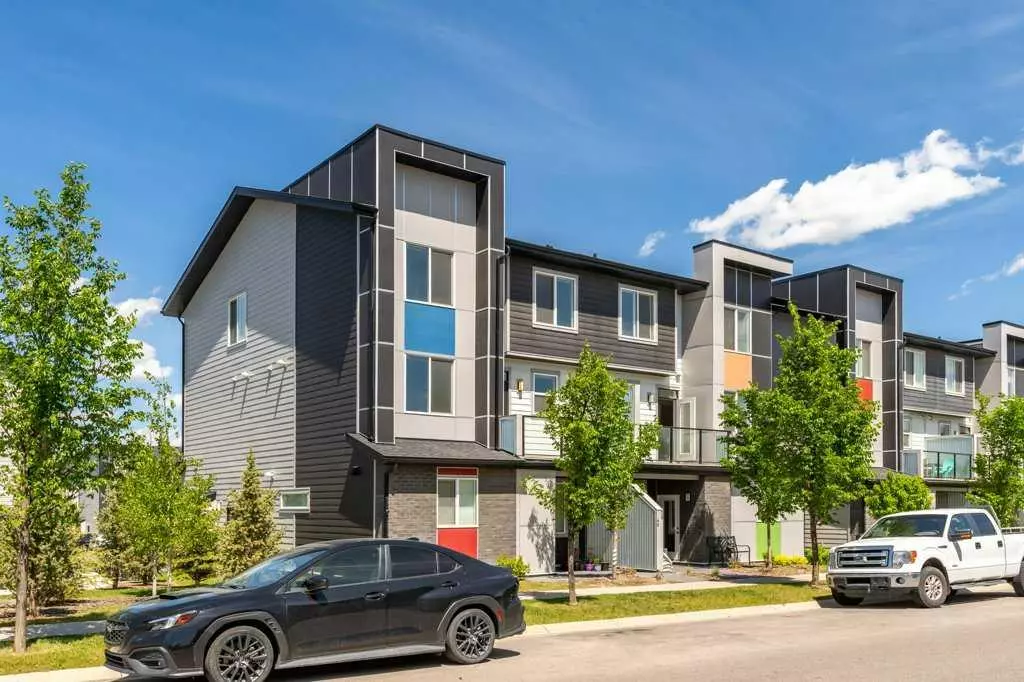 Calgary, AB T3N1M6,145 Redstone WALK NE #203