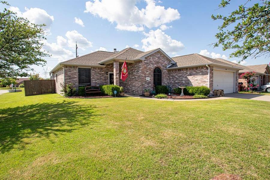 401 Rustic Grove Lane, Royse City, TX 75189