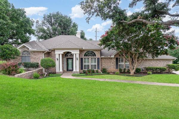 430 Moran Drive, Highland Village, TX 75077