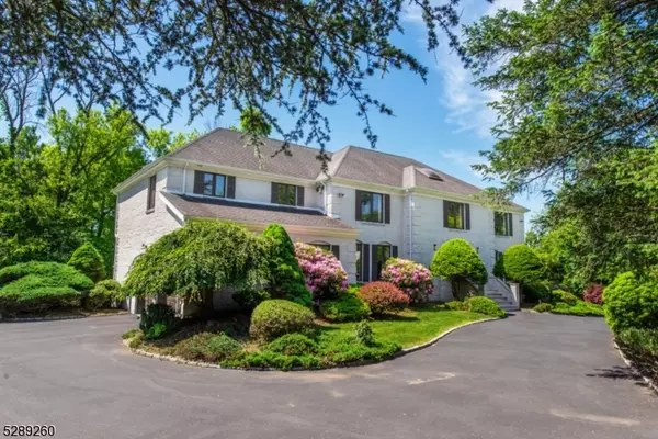 12 Sunset Ct, Montville Twp., NJ 07045