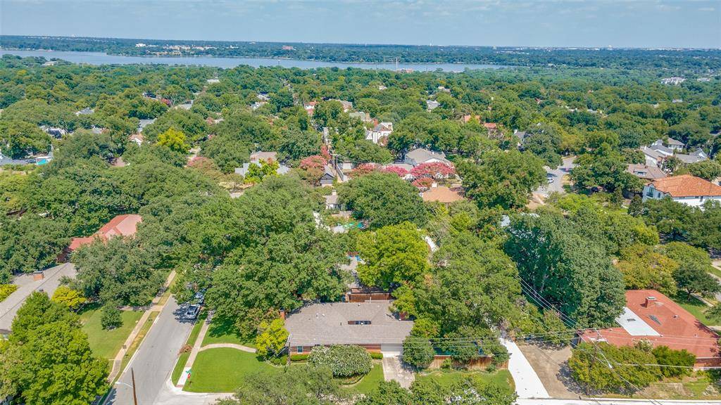 6854 Westlake Avenue, Dallas, TX 75214