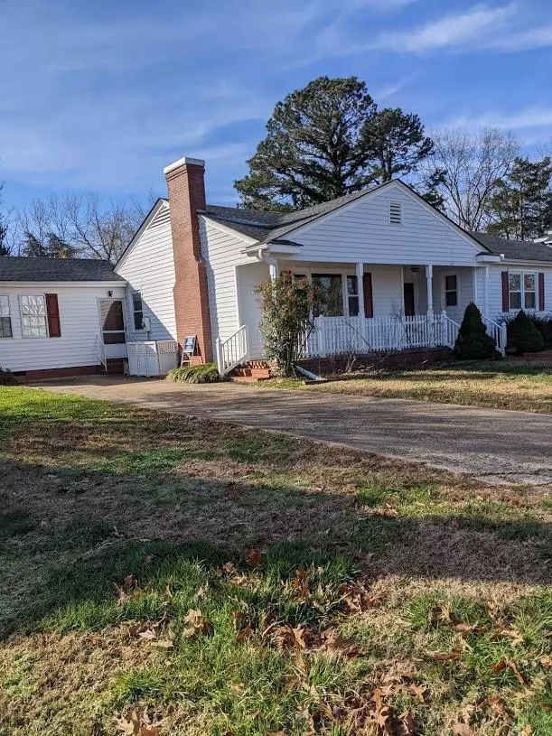 South Hill, VA 23970,218 Windsor AVenue