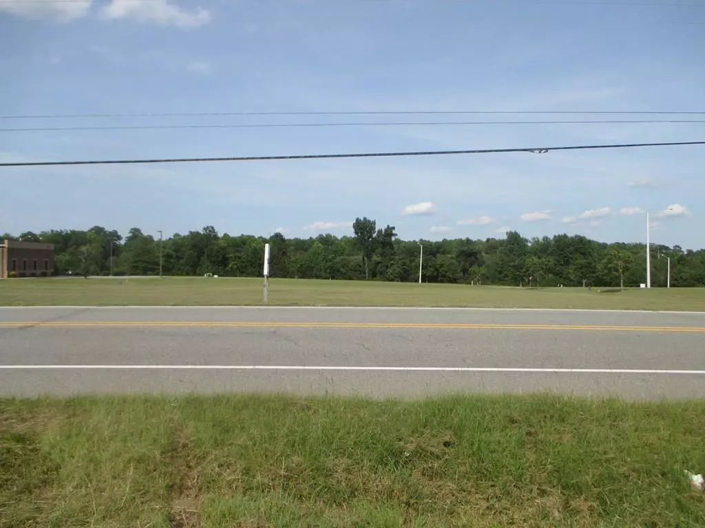 Roanoke Rapids, NC 27870,7 Highway 125