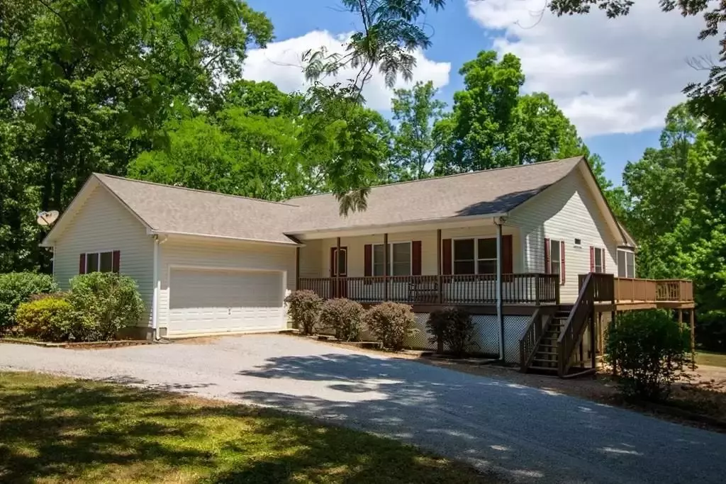 Boydton, VA 23917,740 Martin Ln