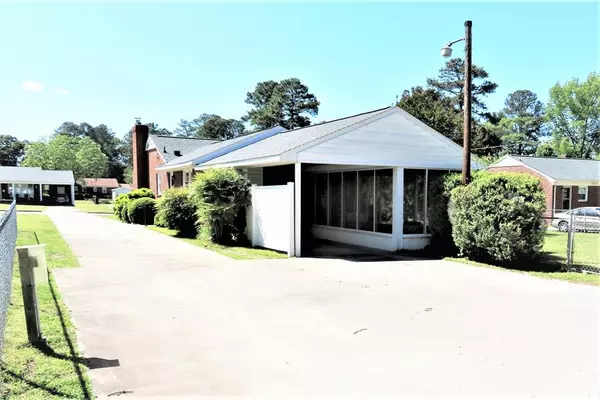 Roanoke Rapids, NC 27870,632 Raleigh Street