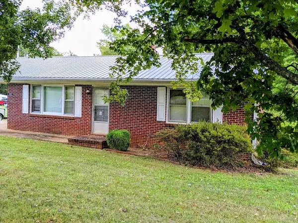 362 Tinker Rd, Chase City, VA 2392