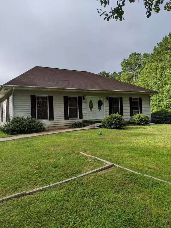 18684 Highway One, La Crosse, VA 23950