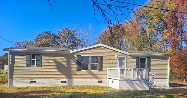 1166 Aurelian Springs Rd, Roanoke Rapids, NC 27870