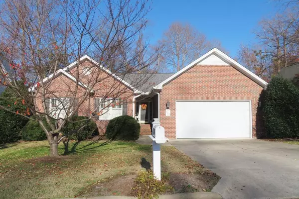 902 Stoney Brook Drive, Roanoke Rapids, NC 27870