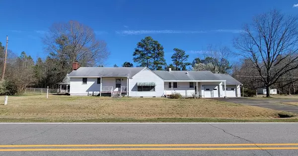 715 Davie School Road, Roanoke Rapids, NC 27870