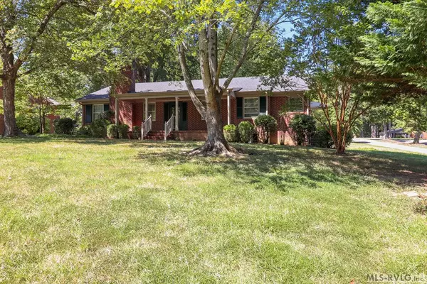 125 North Thomas Street, South Hill, VA 23970