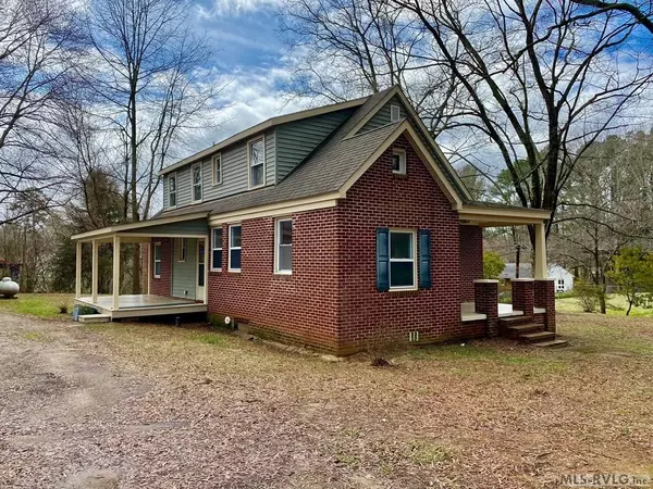 Boydton, VA 23917,86 Washington Street