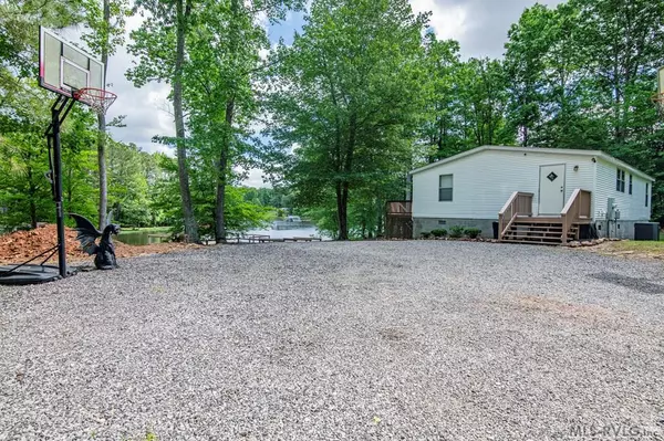 Littleton, NC 27850,226 Songbird Creek Road