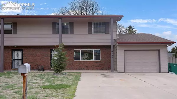 Colorado Springs, CO 80918,6722 Hampton DR