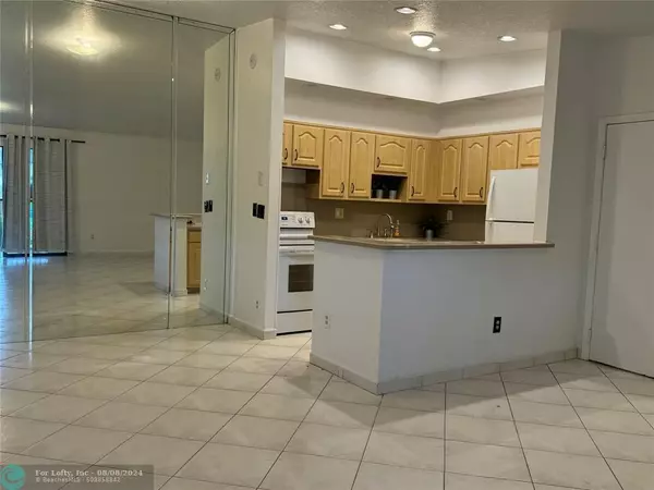 Fort Lauderdale, FL 33321,10767 W Clairmont Cir  #`0767