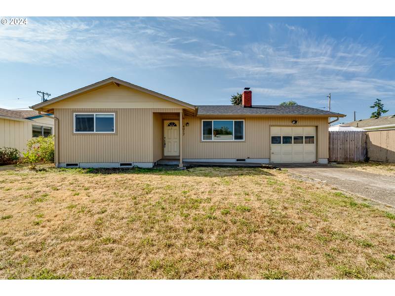 4017 CAMELLIA ST, Springfield, OR 97478