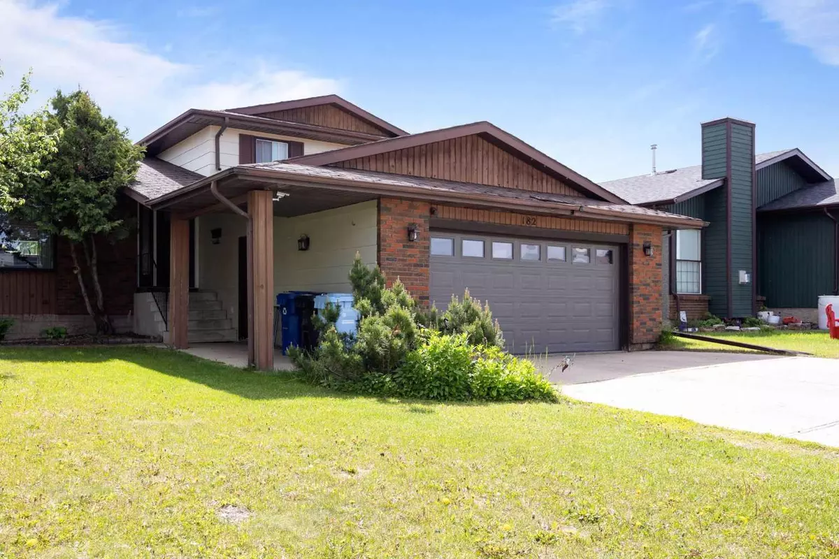 Fort Mcmurray, AB T9K 1K6,182 Leigh CRES