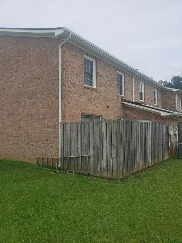 Roanoke Rapids, NC 27870,108 PIEDMONT COURT