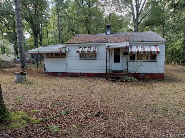 193 Lincoln St, Roanoke Rapids, NC 27870