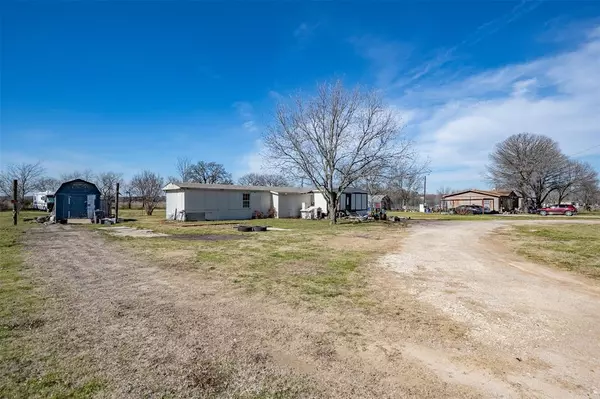 Joshua, TX 76058,5113 Misty Hollow Drive