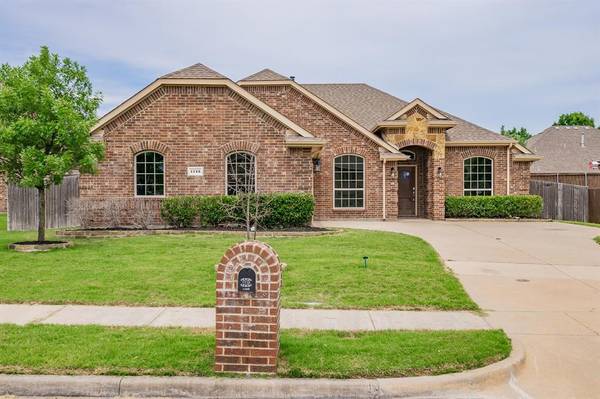 1115 Oak Ridge Road, Forney, TX 75126