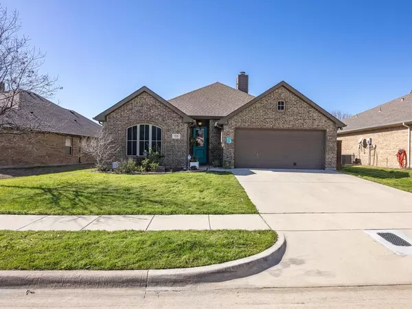 Justin, TX 76247,233 Cedar Crest Drive