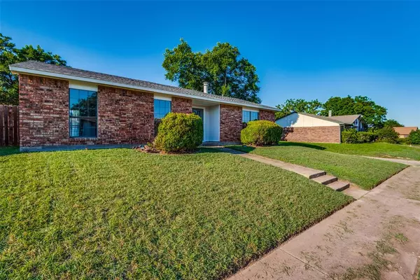 Dallas, TX 75249,7309 Cloverglen Drive