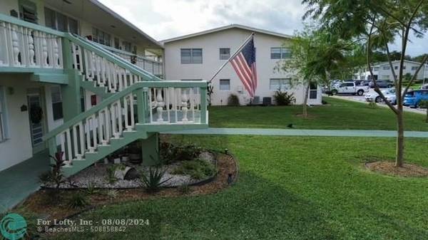 Deerfield Beach, FL 33442,155 Farnham G  #155