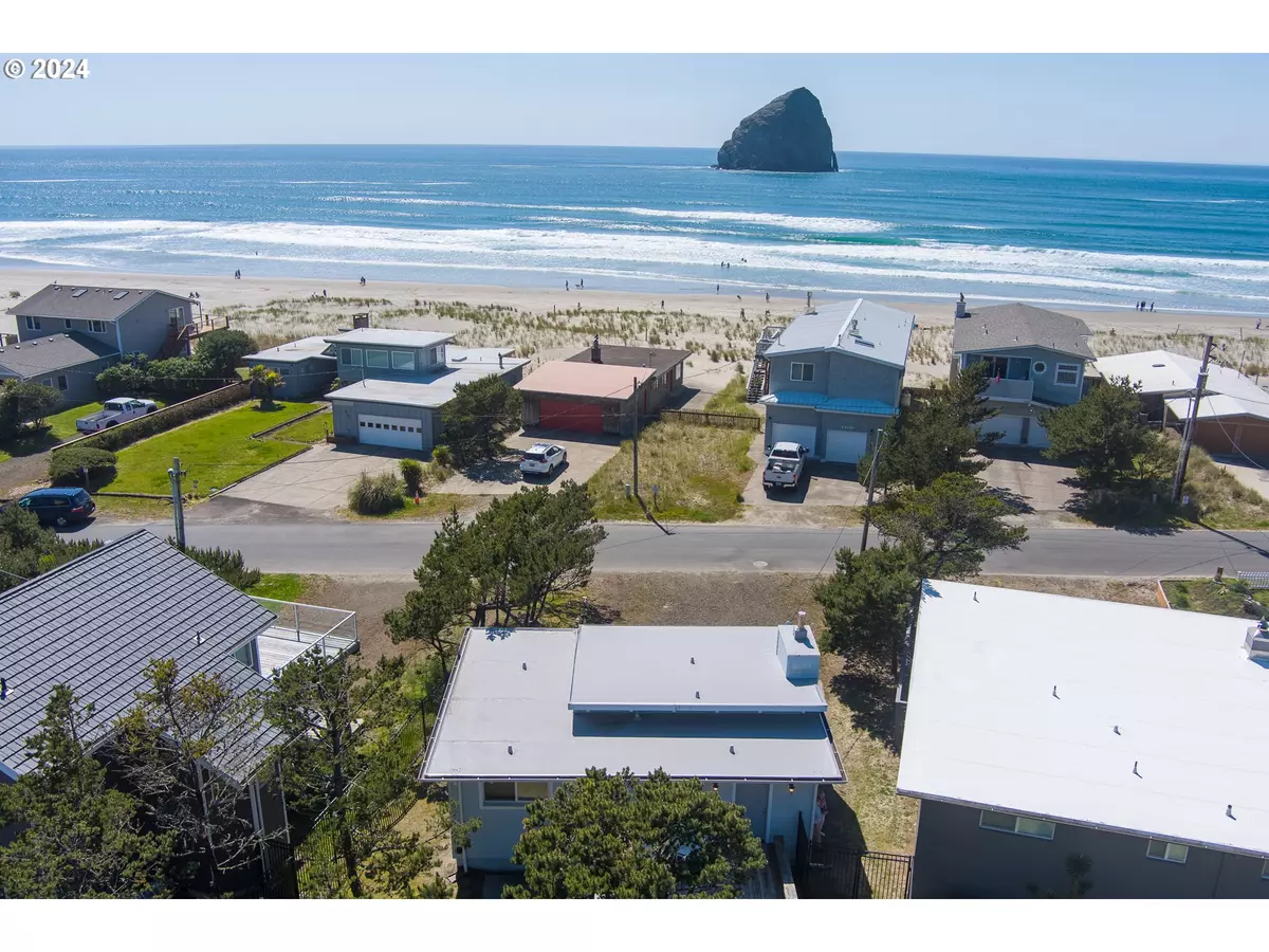 Pacific City, OR 97135,33405 SHORE DR