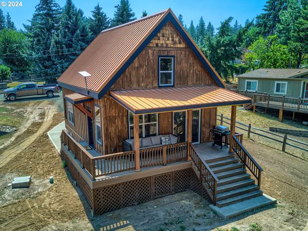 117 LAKE WAY, Wamic, OR 97063